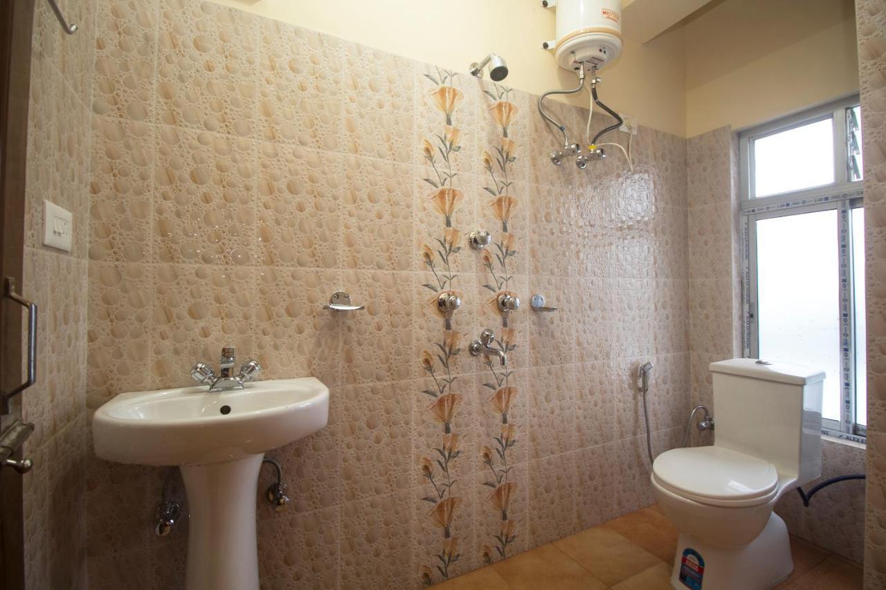 فندق Oyo 12370 Royal Sarava دارجيلنغ المظهر الخارجي الصورة